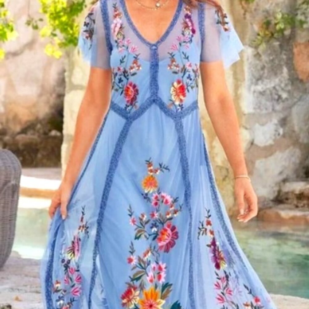 BEAUTIFUL & UNIQUE Sundance NWT Blue Mesh Floral Embroidered Garden Soiree Dress